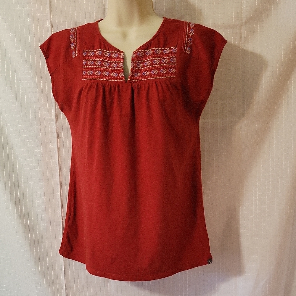 Eddie Bauer Embroidered Cap Sleeve Top. Size XS